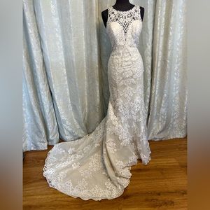 - Stella York 6487 Wedding Gown Fit & Flare Lace